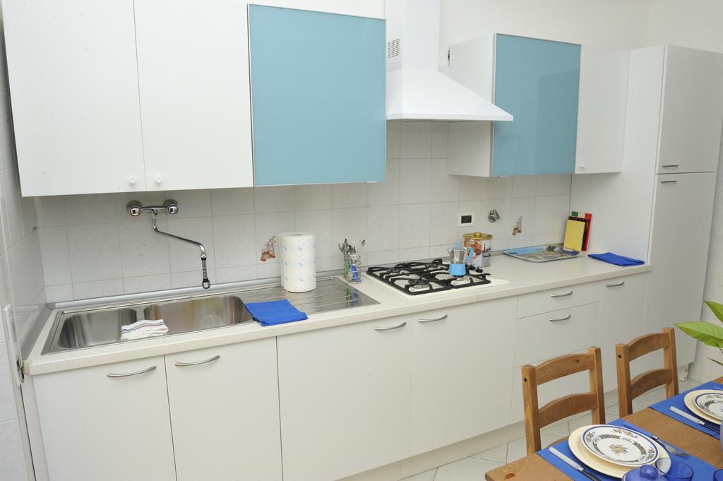 Aroma Di Mare Apartman Lido di Ostia Szoba fotó